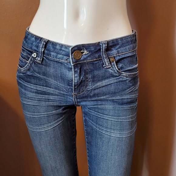 KUT from the Kloth boot cut jeans size 0 - Picture 2 of 8